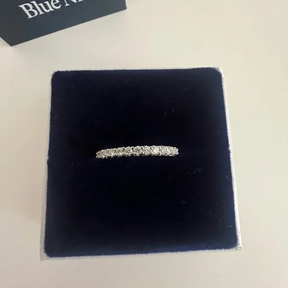Diamond band by Blue Nile - Picture 1 of 5